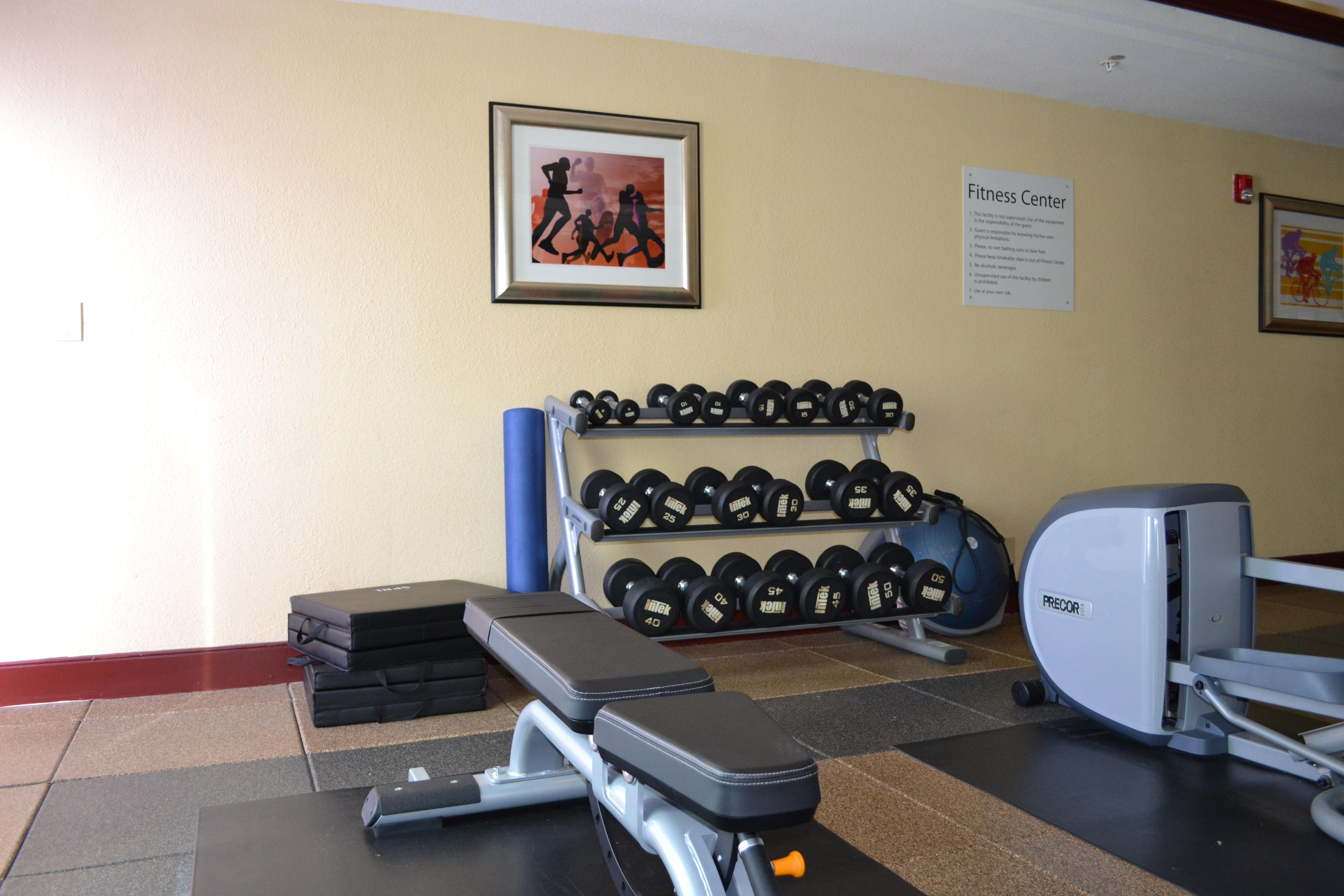 Holiday Inn Express Hotel & Suites Gainesville By Ihg Exterior foto